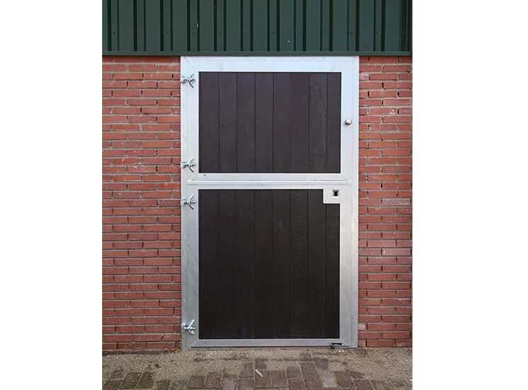 Stalldörr häst delad Stalldörr häst delad
