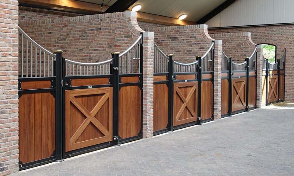 Referentie complete paardenstal